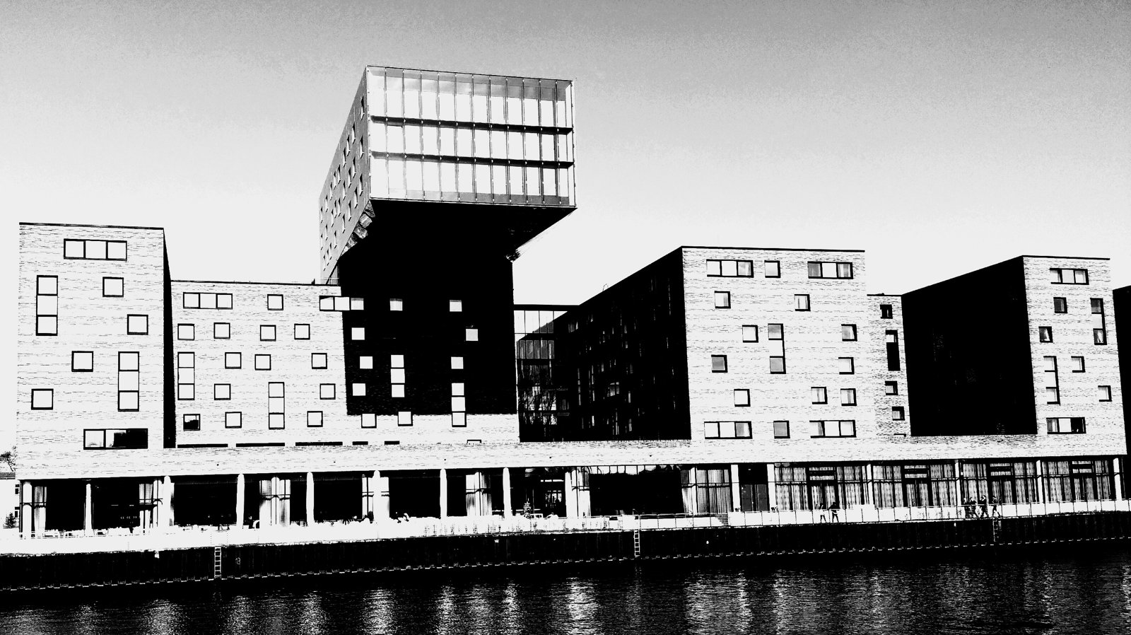Modern parliamentary architecture by the water in Berlin.